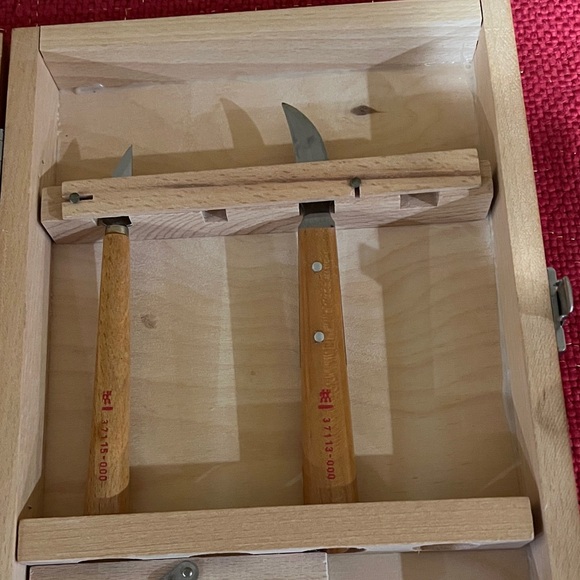 Wood Carving Tool Set with Wooden Handles - Picture 5 of 8